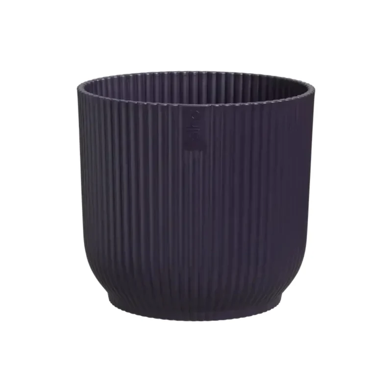 Macetero reciclado Winery morado Elho 18 cm