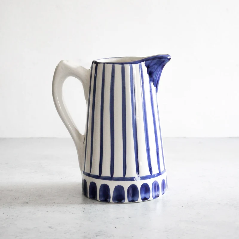 Jarra tradicional en azul 1,35L